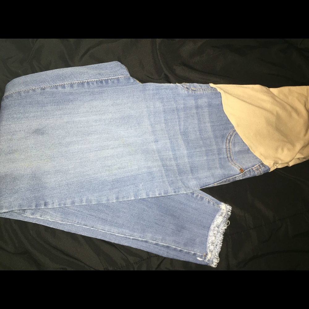 Maternity skinny jeans